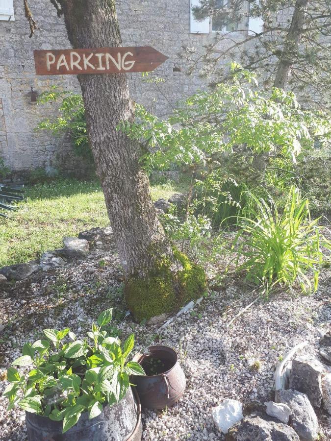 La Ferme De Roquedure Hotel Montfaucon  Bagian luar foto